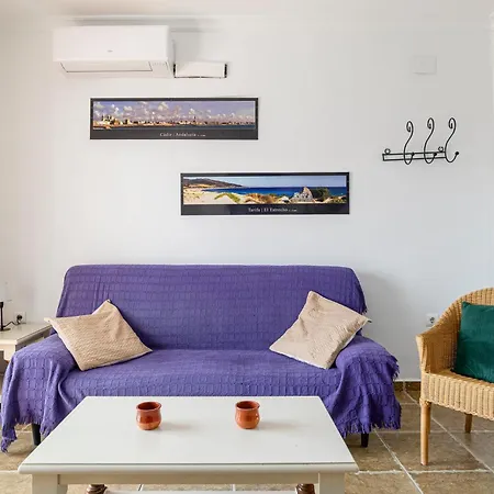 Apartamento Alborán 208 *